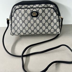 Vintage Gucci GG leather monogram Crossbody handbag shoulder Sherry marmont LV